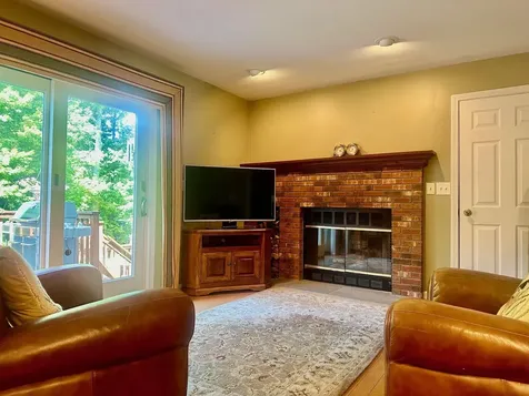 182 Mending Walls Road Manchester VT 05255