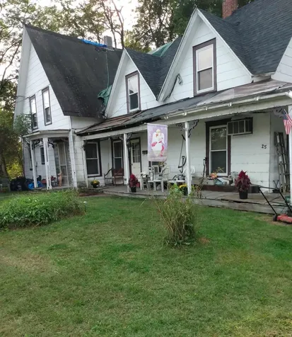 25 Farr Hill Road Littleton NH 03561