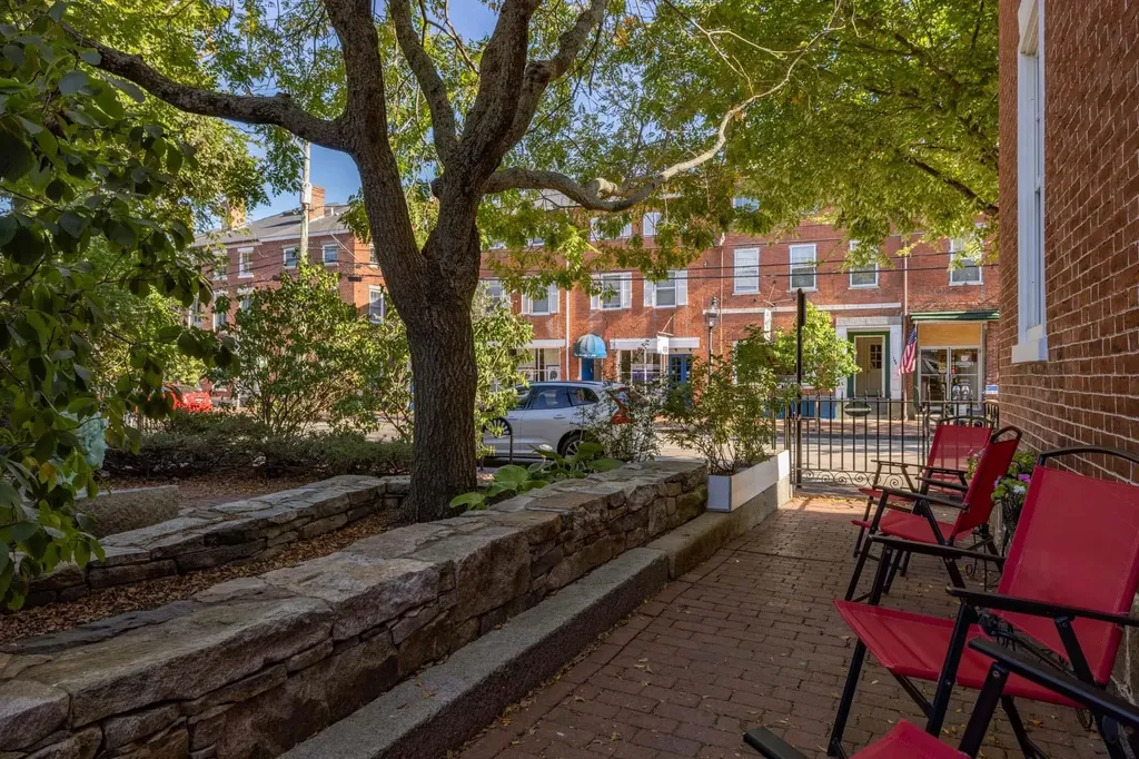 147 State Street Portsmouth NH 03801