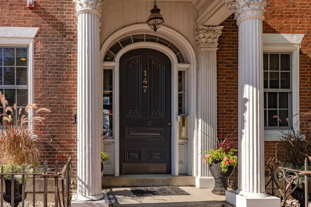 147 State Street Portsmouth NH 03801