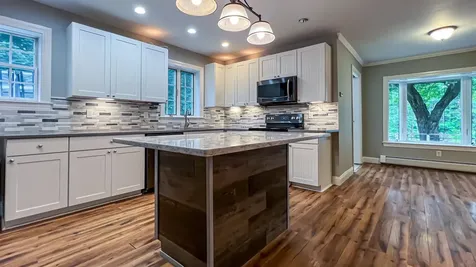 14 Hobart Street Exeter NH 03833