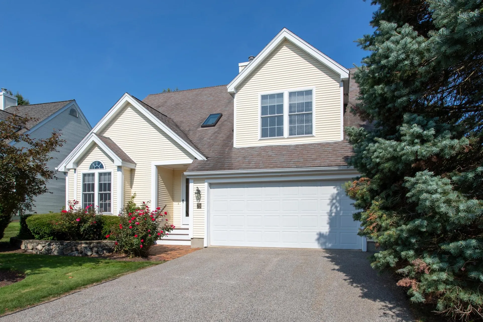 79 Hampton Meadows Hampton NH 03842