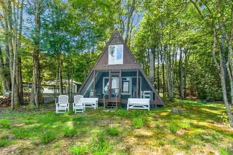 39 Big Buck Road Northwood NH 03261