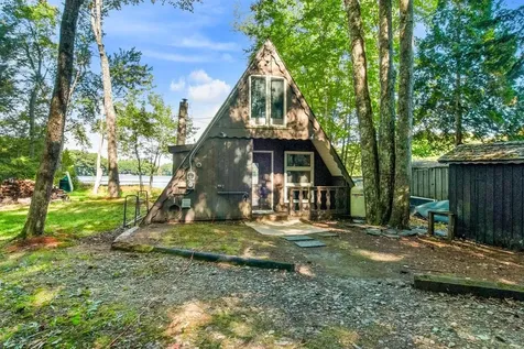 39 Big Buck Road Northwood NH 03261