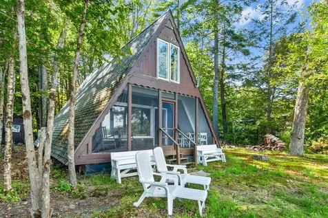 39 Big Buck Road Northwood NH 03261