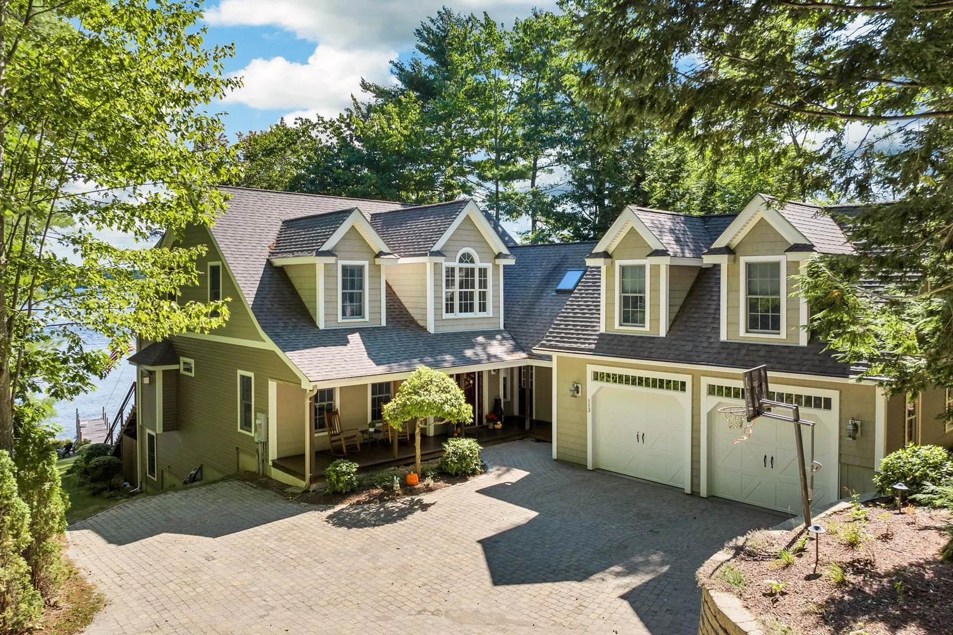 113 Dockham Shore Road Gilford NH 03249