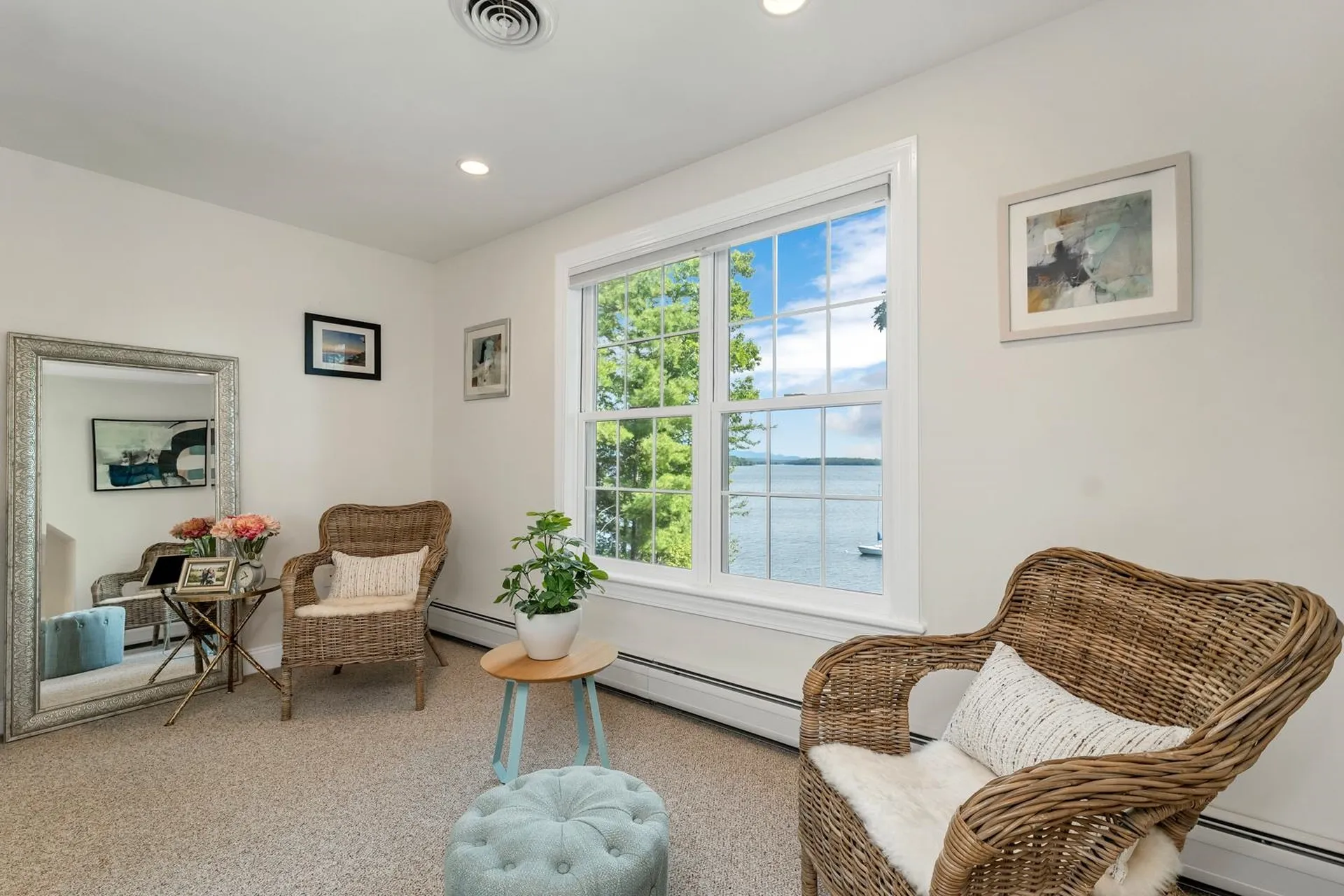 113 Dockham Shore Road Gilford NH 03249