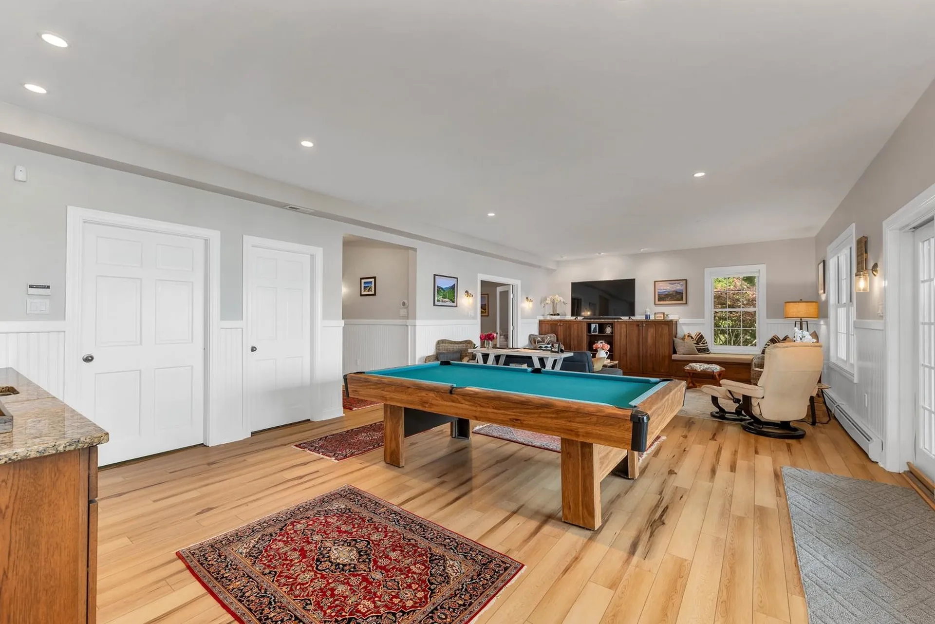 113 Dockham Shore Road Gilford NH 03249