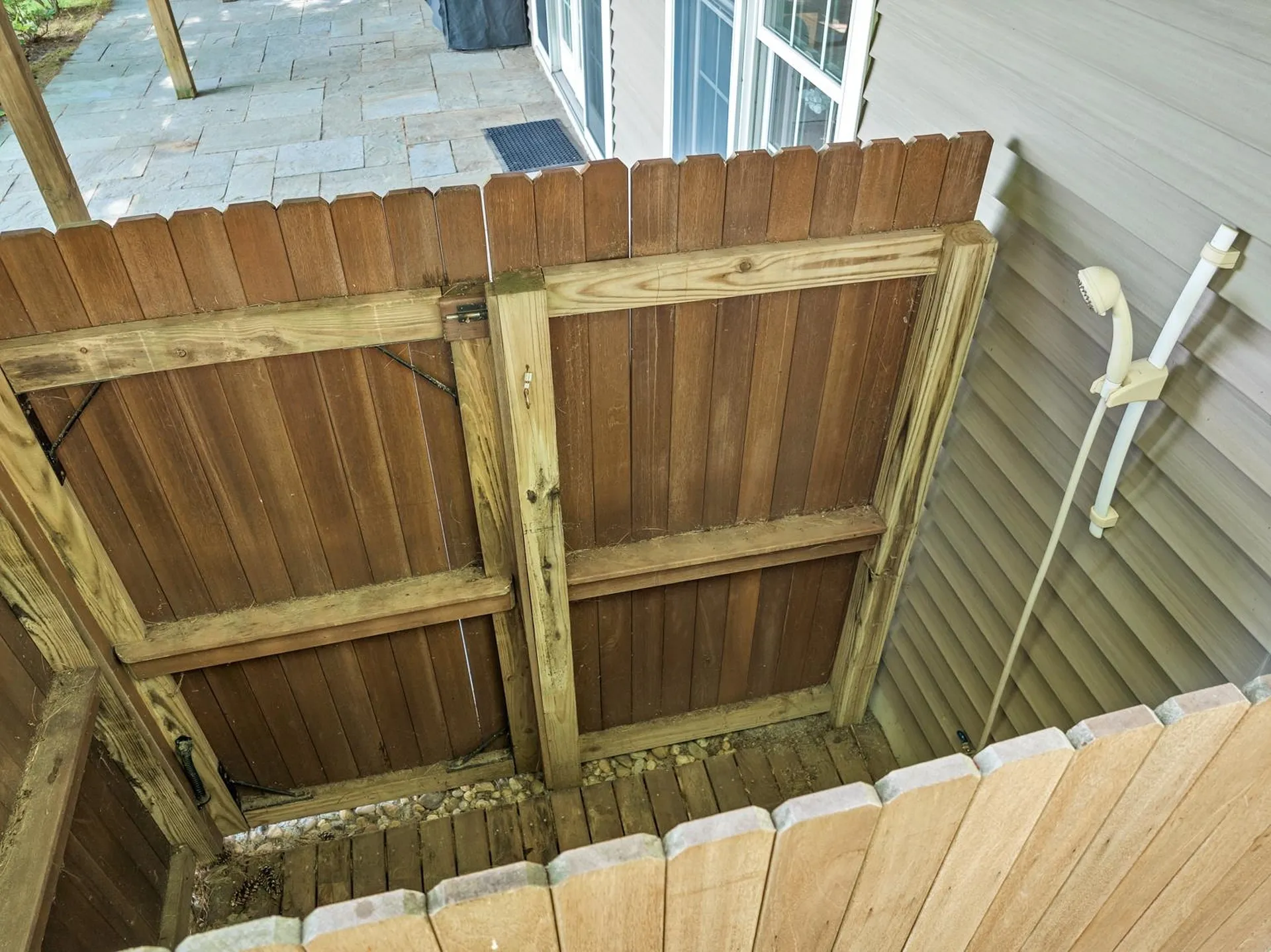 113 Dockham Shore Road Gilford NH 03249