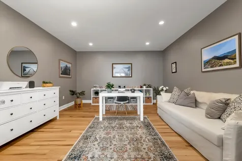 113 Dockham Shore Road Gilford NH 03249