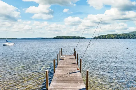 113 Dockham Shore Road Gilford NH 03249