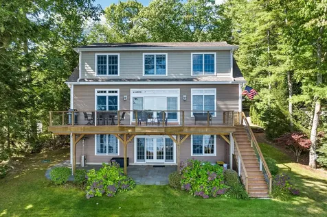 113 Dockham Shore Road Gilford NH 03249