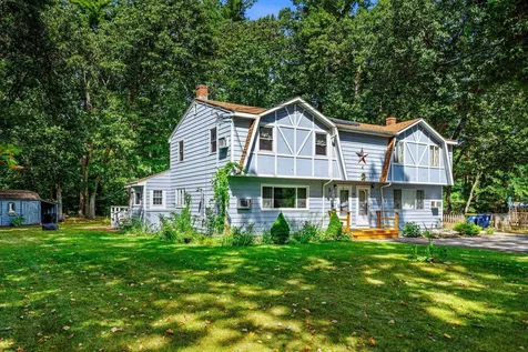 38 Pollard Road Plaistow NH 03865