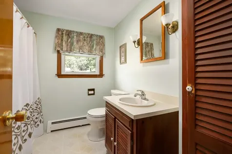 5 Wellington Avenue Dover NH 03820