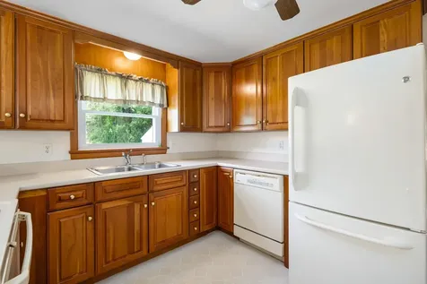5 Wellington Avenue Dover NH 03820