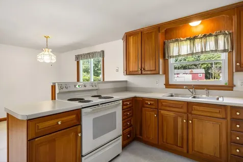 5 Wellington Avenue Dover NH 03820