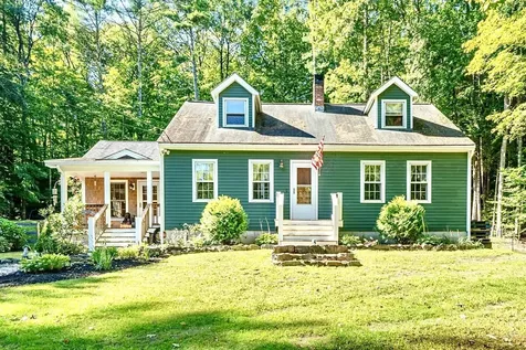 1531 River Road Weare NH 03281