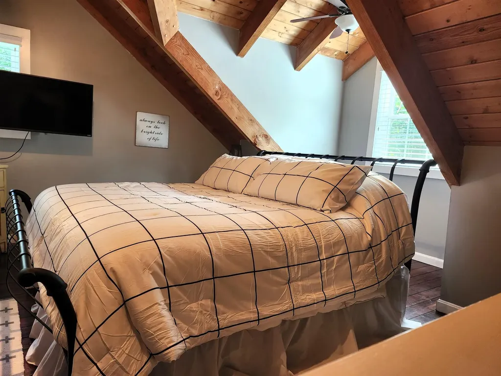 91 Goose Hollow Road Campton NH 03223