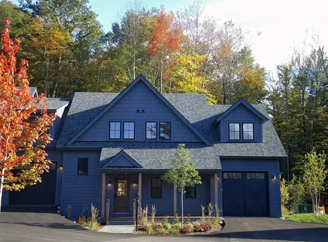 38-c Landing Circle Stowe VT 05672