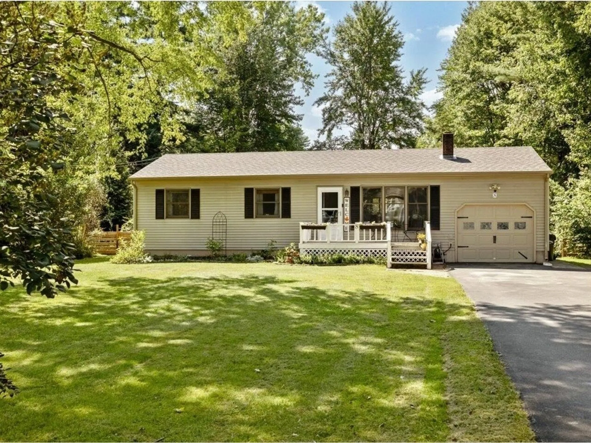 8 Woodcrest Circle Milton VT 05468