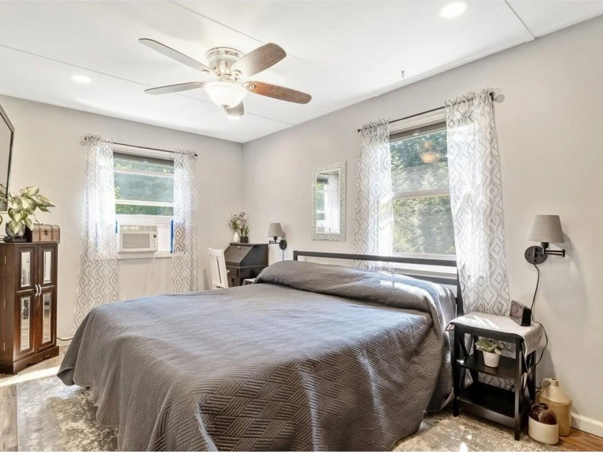 8 Woodcrest Circle Milton VT 05468