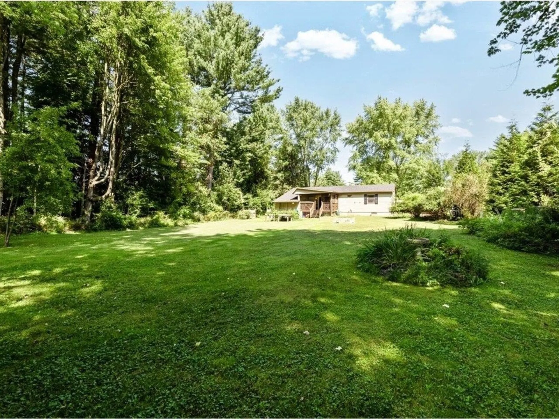 8 Woodcrest Circle Milton VT 05468