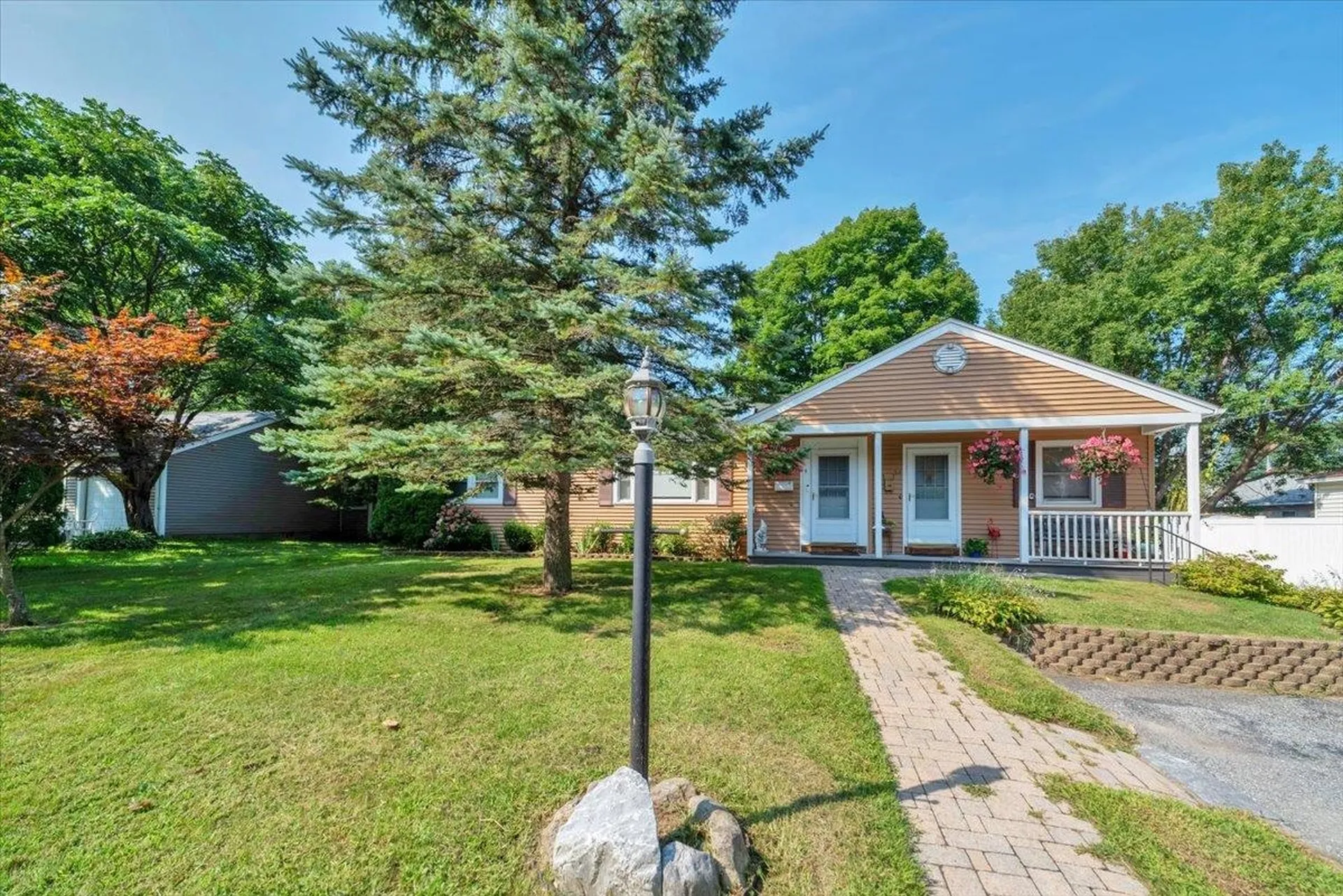 5 Peterson Terrace South Burlington VT 05403