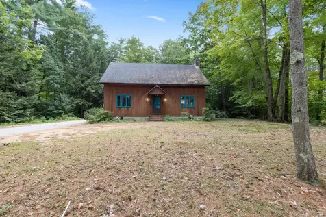 18 Shaker Road Concord NH 03301