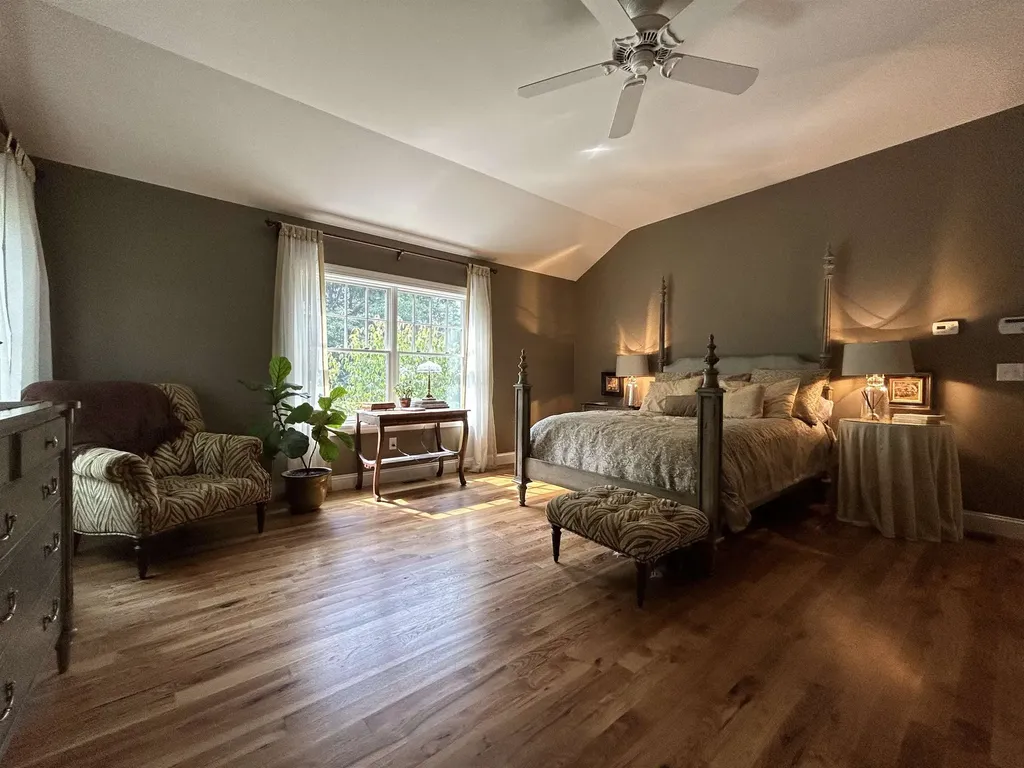 15 Scanlon Way Newfields NH 03856