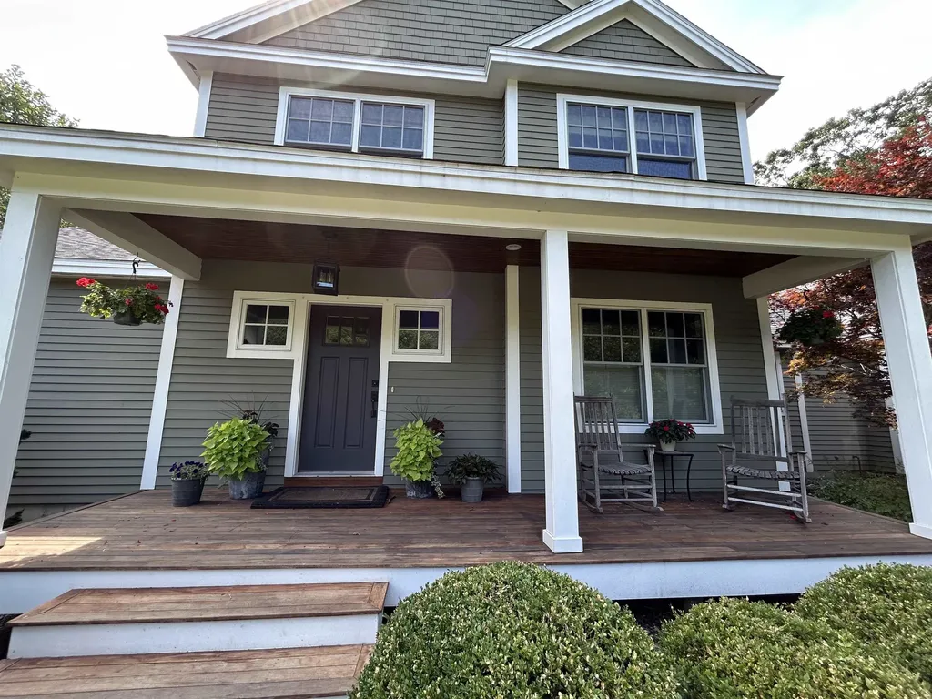 15 Scanlon Way Newfields NH 03856