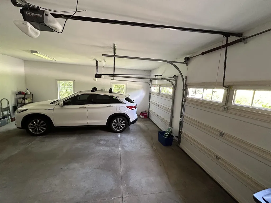 15 Scanlon Way Newfields NH 03856