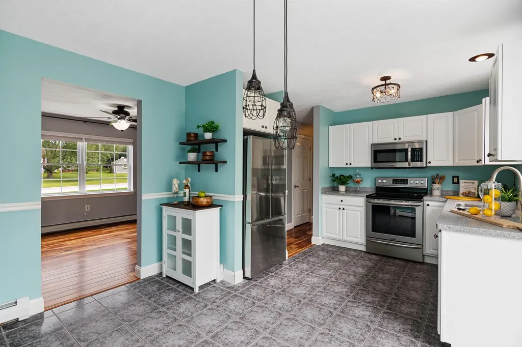 22 Tanglewood Drive St. Albans Town VT 05478