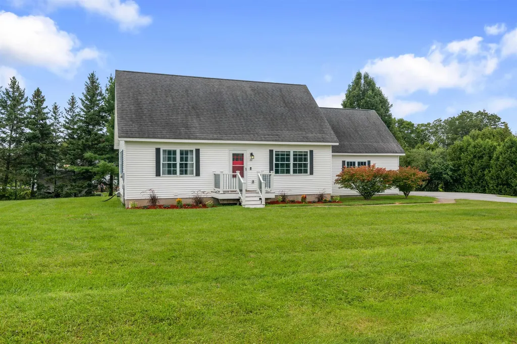 22 Tanglewood Drive St. Albans Town VT 05478