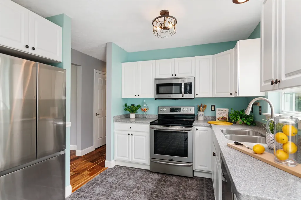 22 Tanglewood Drive St. Albans Town VT 05478