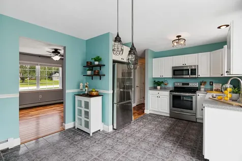 22 Tanglewood Drive St. Albans Town VT 05478