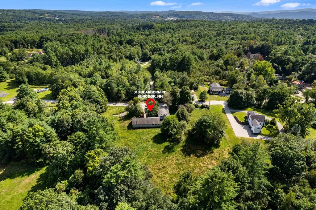 318 Dearborn Road Pembroke NH 03275