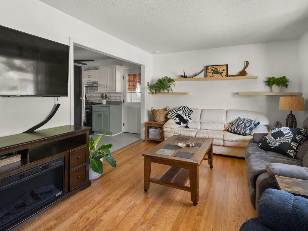 220 James Avenue Burlington VT 05408