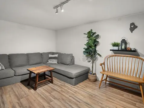 220 James Avenue Burlington VT 05408