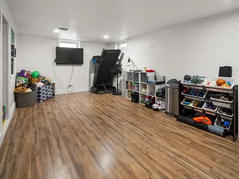 220 James Avenue Burlington VT 05408