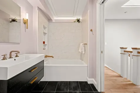 18 Porter Street Portsmouth NH 03801