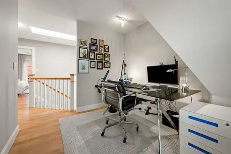 18 Porter Street Portsmouth NH 03801
