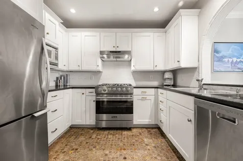18 Porter Street Portsmouth NH 03801