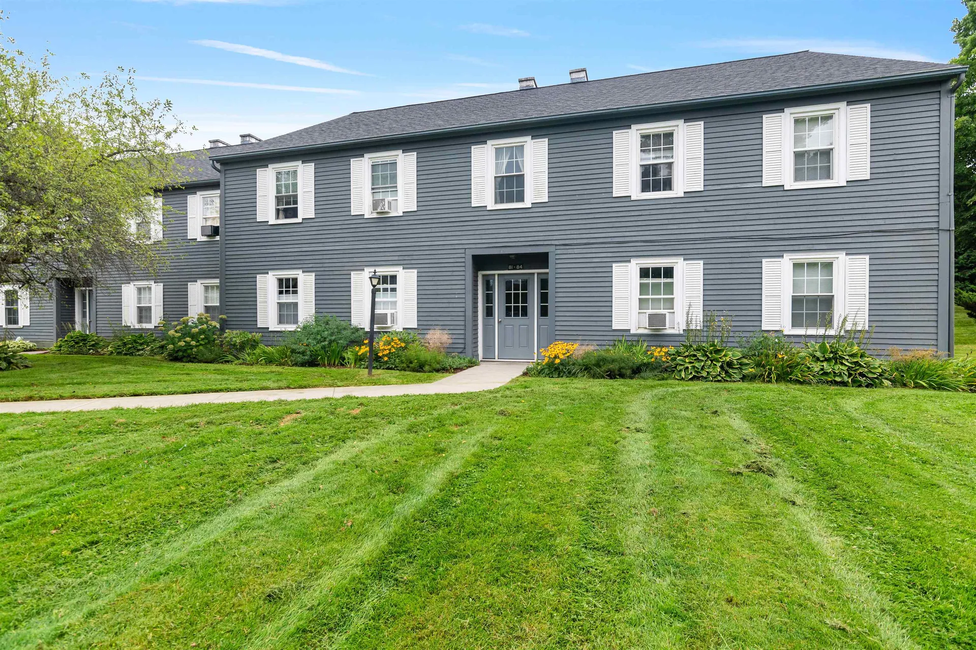 83 Twin Oaks Terrace South Burlington VT 05403