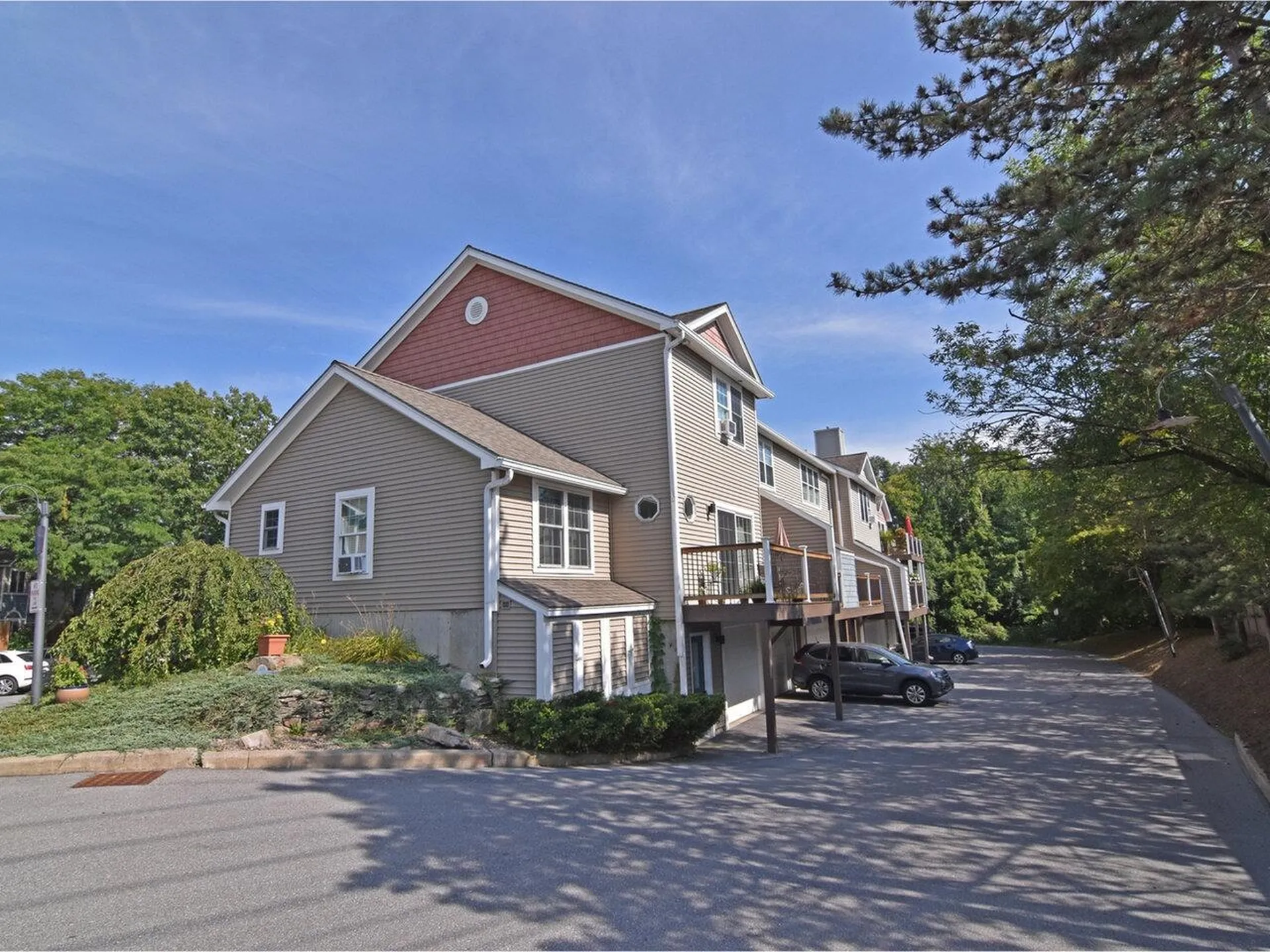 602 North Avenue Burlington VT 05408