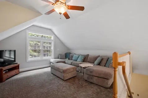 1018 Farrington Corner Road Hopkinton NH 03229