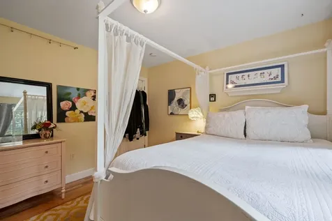 1018 Farrington Corner Road Hopkinton NH 03229