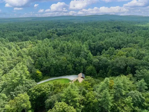 1018 Farrington Corner Road Hopkinton NH 03229