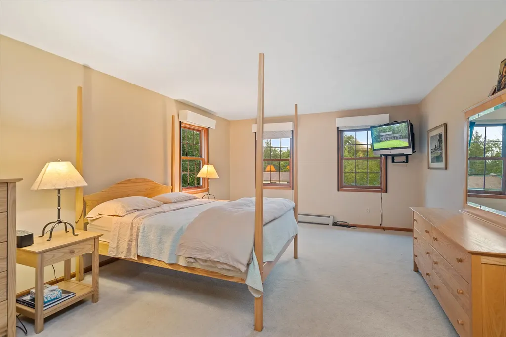 7 Lindenwood Drive Jericho VT 05465