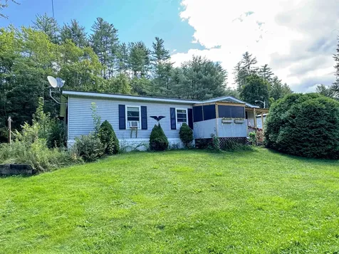 40 Ponderosa Park Charlestown NH 03603