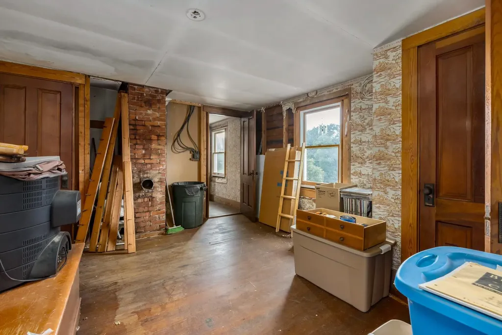 75 Goodwin Road Kittery ME 03905